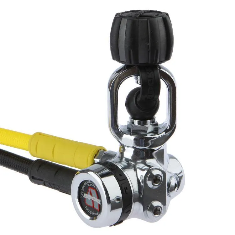 Apeks XTX 200 / 40 Regulator Set - Yoke