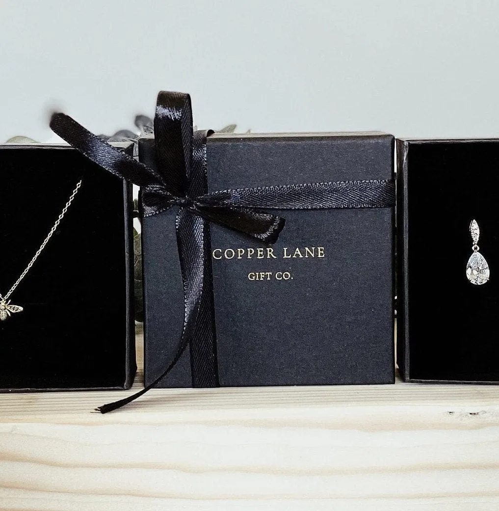 Cara Necklace