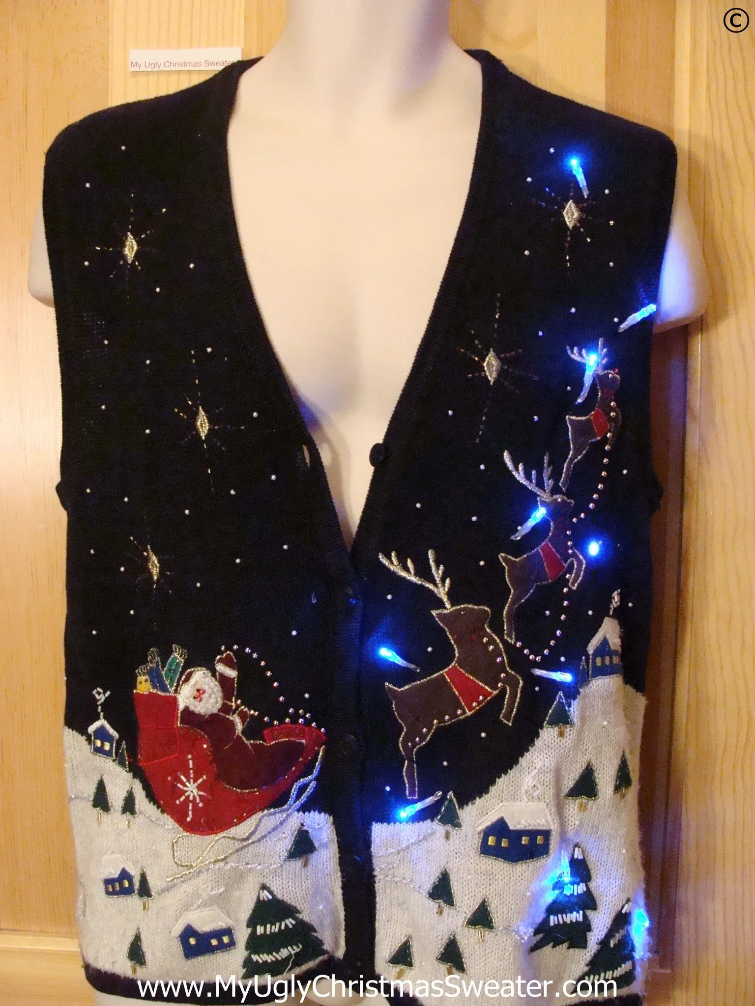 Christmas Sweater Vest with Lights Santa and Flying Reindeer (g249)