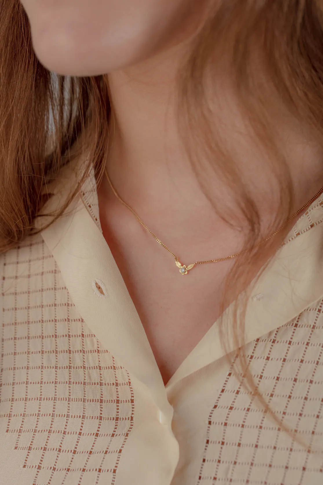 Diamond Flower Necklace in 18ct Gold