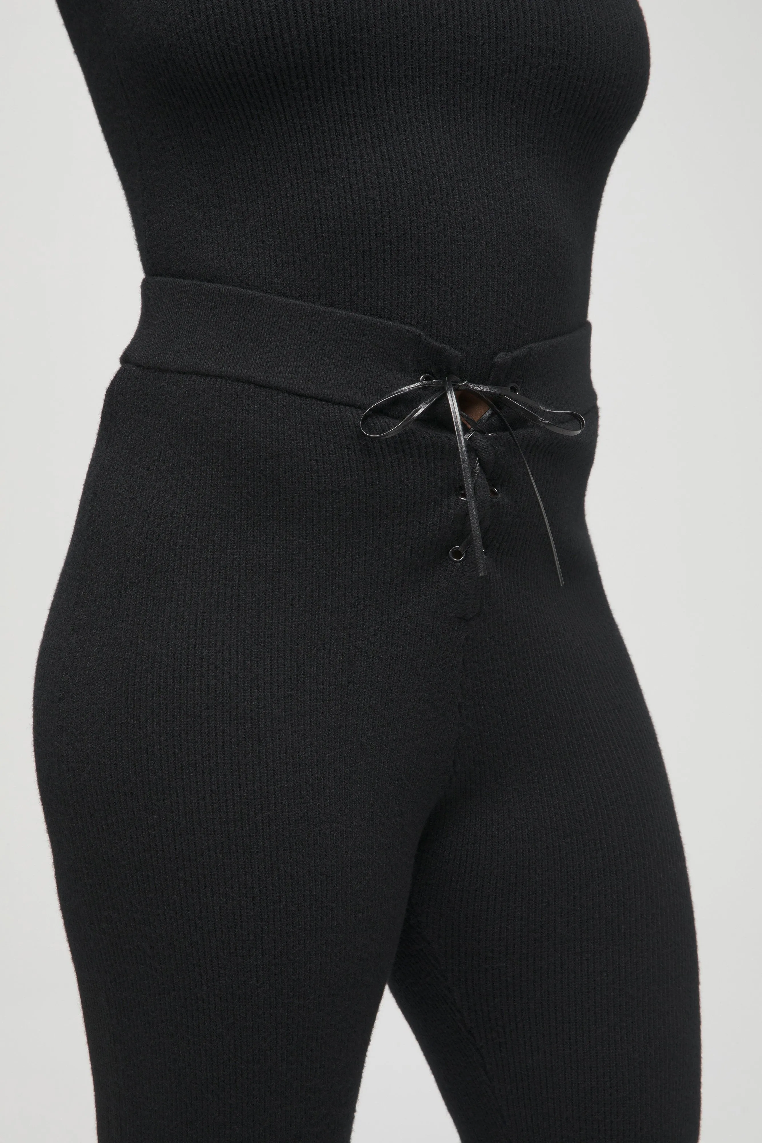 LACE UP RIB PANT | BLACK001