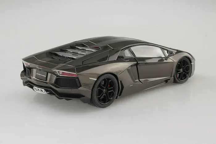 Lamborghini Aventador LP700-4 '11 1/24