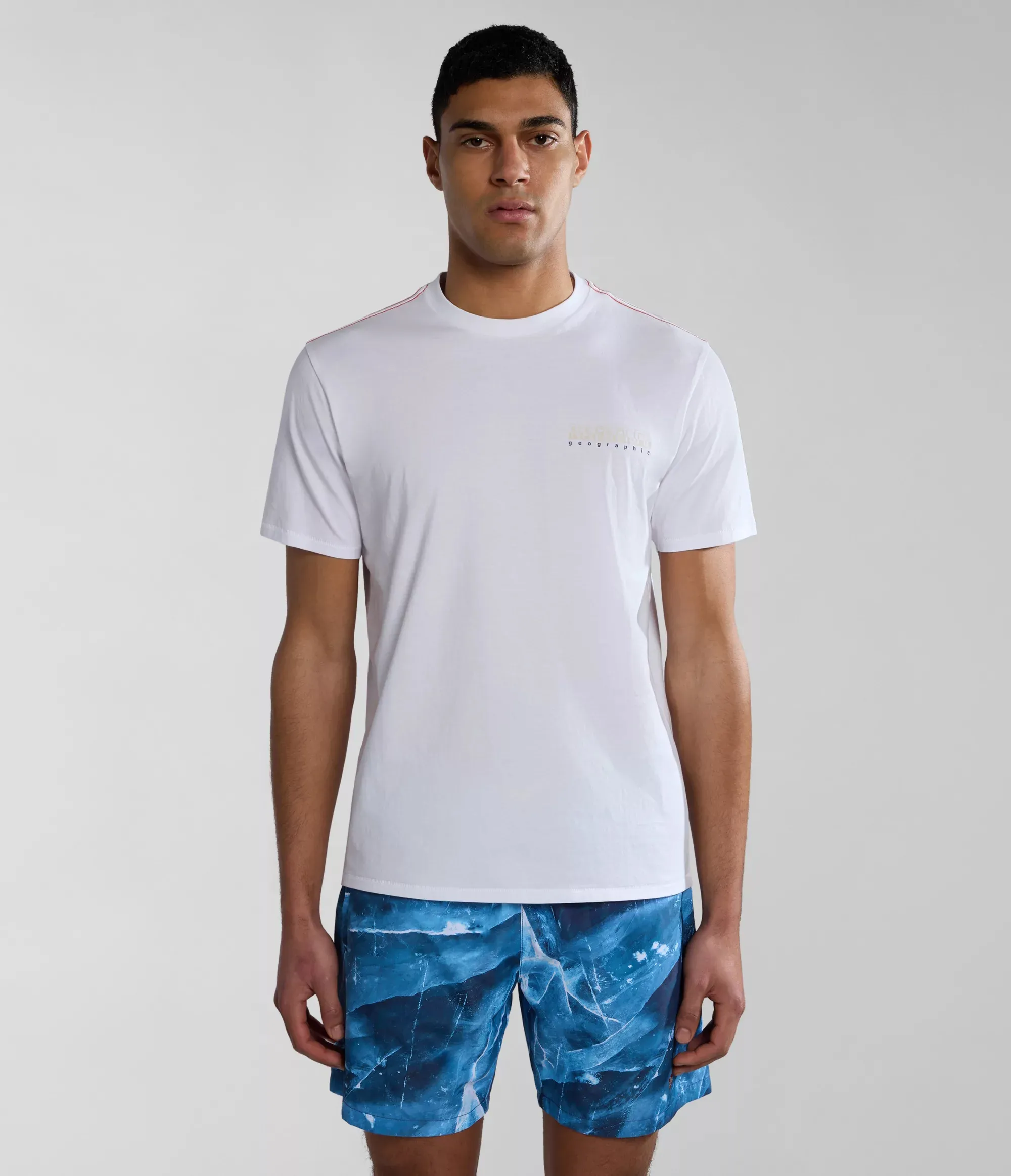 Napapijri Men&#x27;s Gras Short Sleeve T-Shirt Bright White | Buy Napapijri Men&#x27;s Gras Short Sleeve T-Shirt Bright White here | Outnorth
