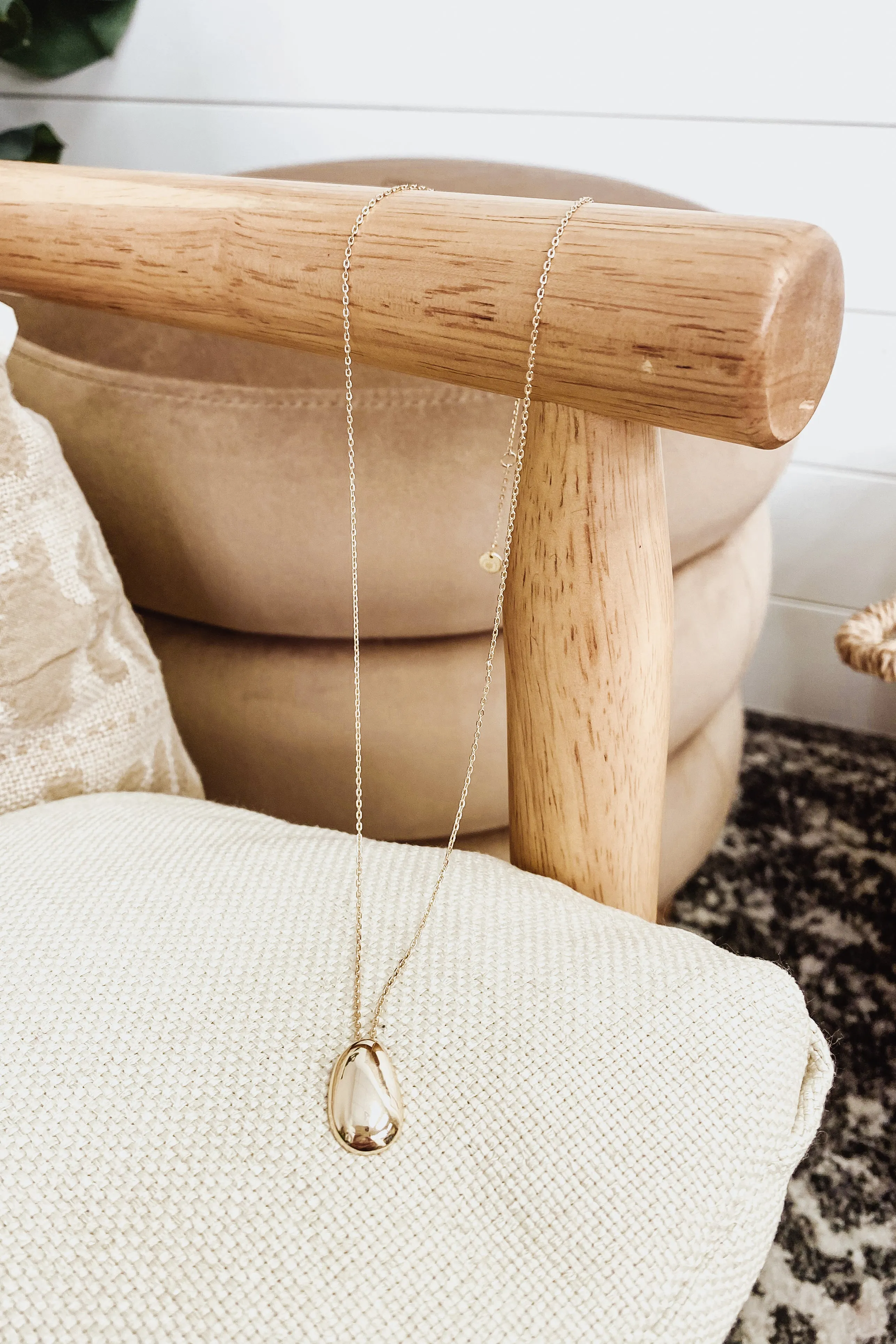 *Preorder* SALE Harmony Pebble Pendant Necklace