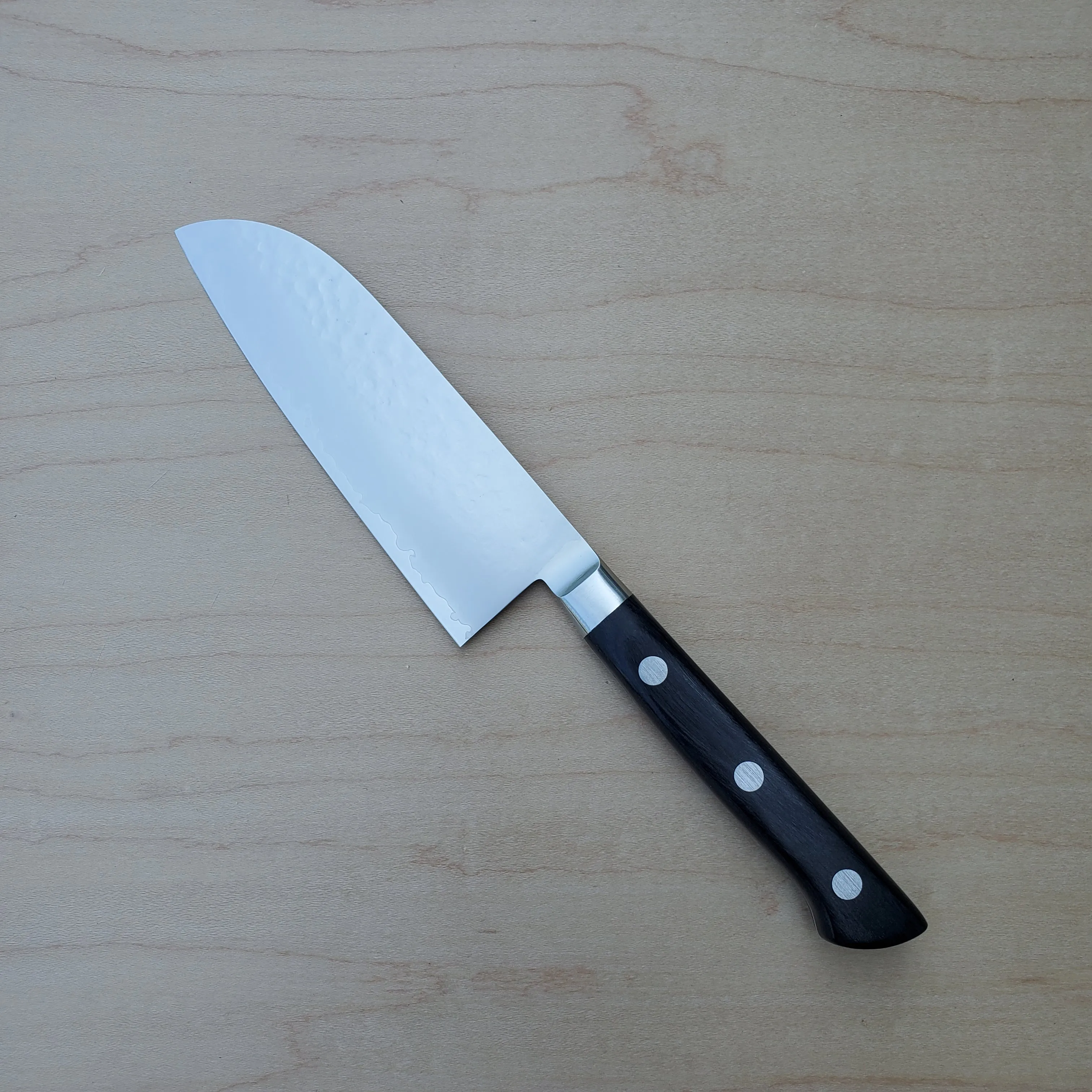 Sakai Kikumori GWT 120mm Santoku VG5 Tsuchime