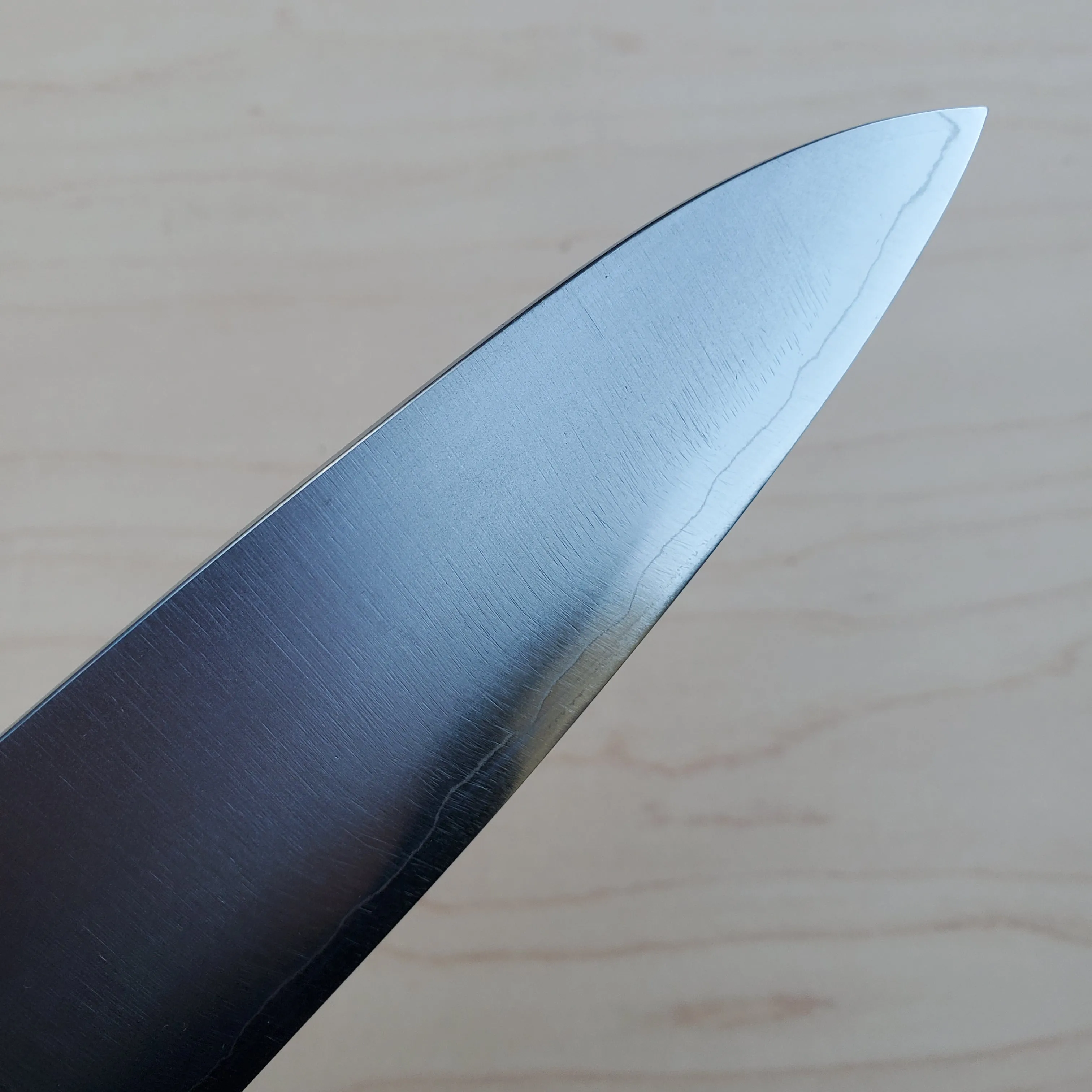 Sakai Kikumori Kikuzuki Gin 210mm Gyuto